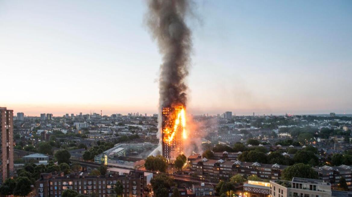 Φωτιά στο Λονδίνο: Αναθεωρείται προς τα πάνω ο αριθμός των νεκρών
